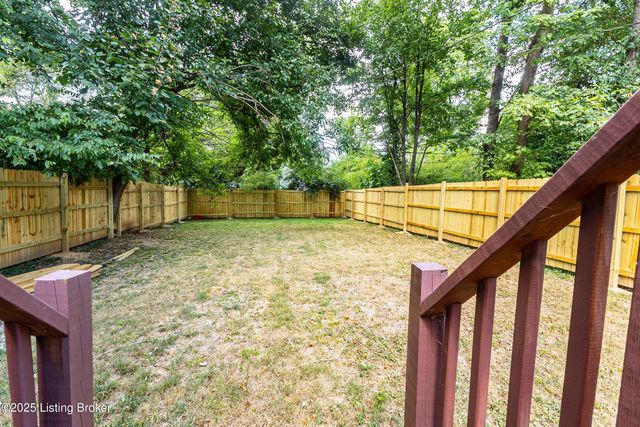 2709 Algonquin Pkwy, Louisville, KY 40210