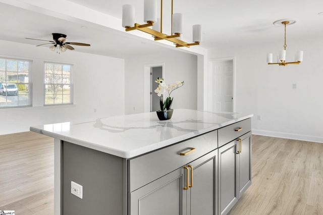 197 Stribling Circle, Spartanburg, SC 29301