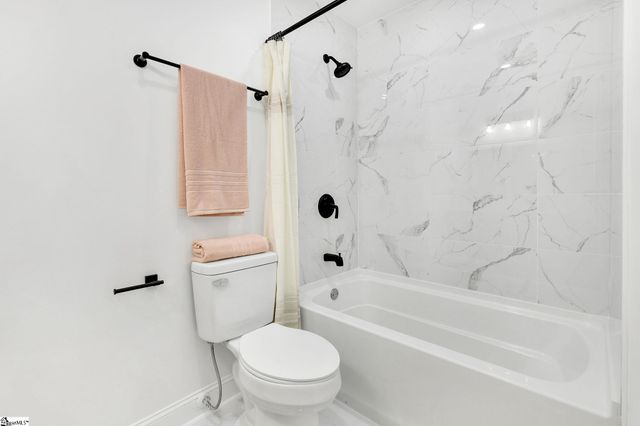 197 Stribling Circle, Spartanburg, SC 29301