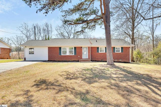 197 Stribling Circle, Spartanburg, SC 29301