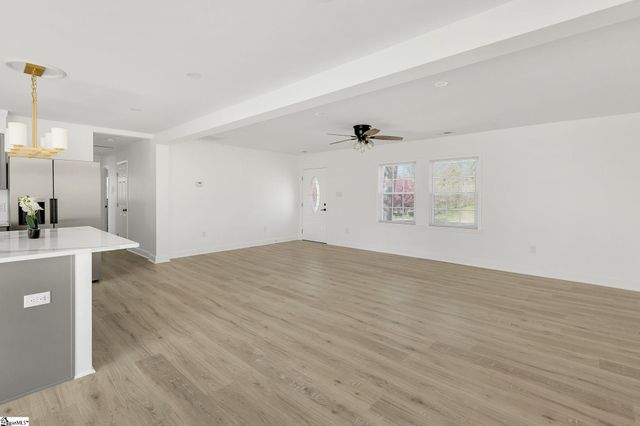 197 Stribling Circle, Spartanburg, SC 29301