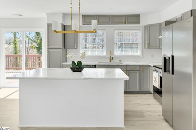 197 Stribling Circle, Spartanburg, SC 29301