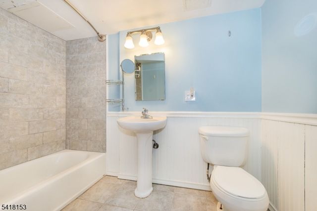 232 Hidden Glen Ct, Franklin Lakes Boro, NJ 07417