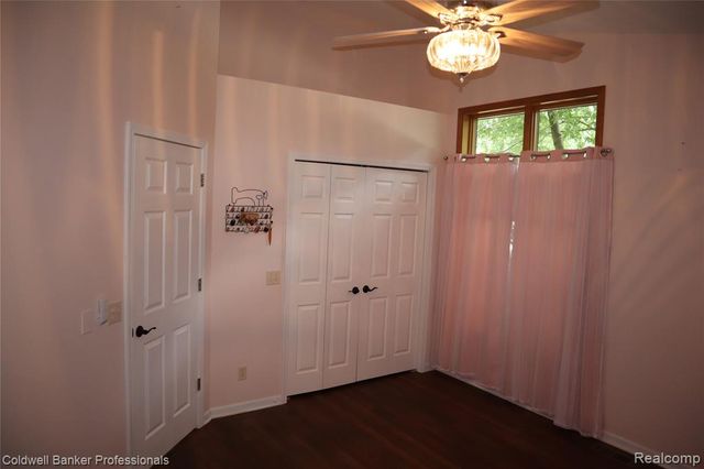 13368 Julie Anne Court 1, Fenton, MI 48430