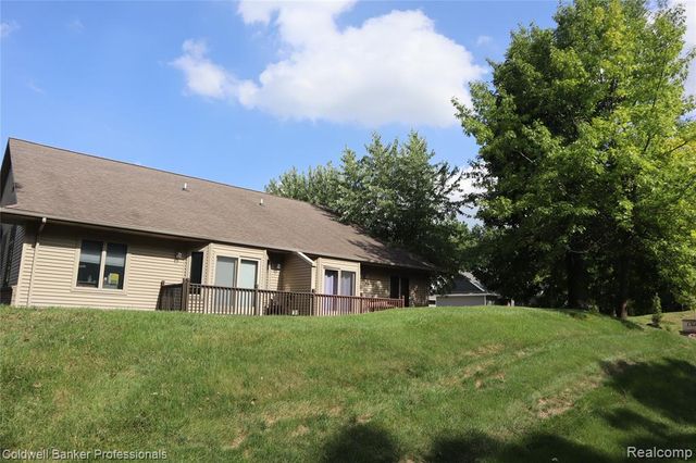 13368 Julie Anne Court 1, Fenton, MI 48430