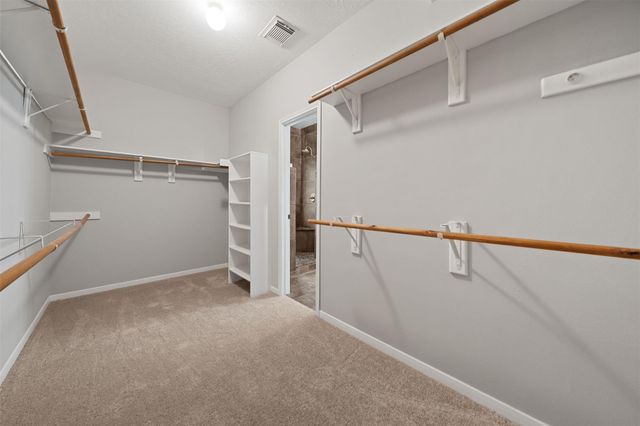 1304 Pine Stream Drive S, Pearland, TX 77581