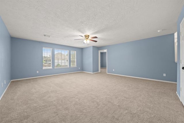 1304 Pine Stream Drive S, Pearland, TX 77581