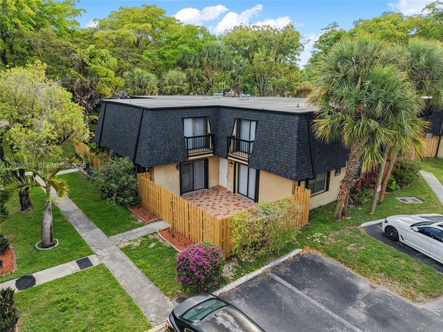 13993 SW 94th Cir Lane 1013, Miami, FL 33186