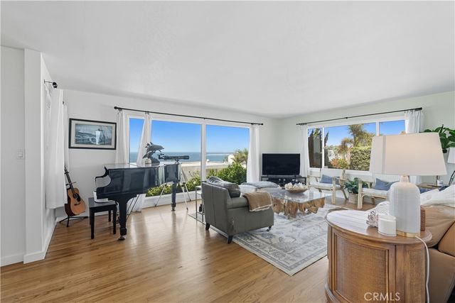 202 W Manchester, Playa Del Rey, CA 90293
