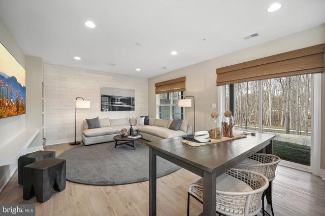 532 EXCHANGE AVE, Gaithersburg, MD 20878