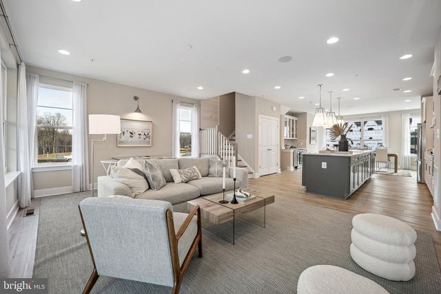 532 EXCHANGE AVE, Gaithersburg, MD 20878