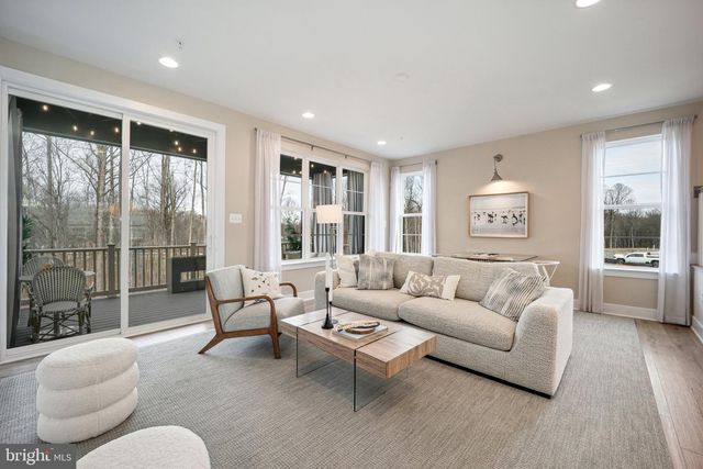 532 EXCHANGE AVE, Gaithersburg, MD 20878