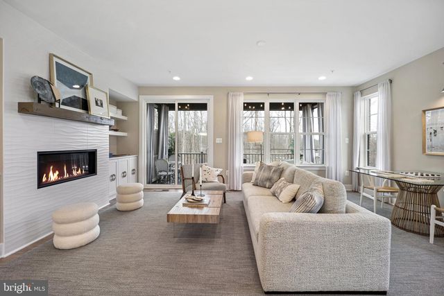 532 EXCHANGE AVE, Gaithersburg, MD 20878