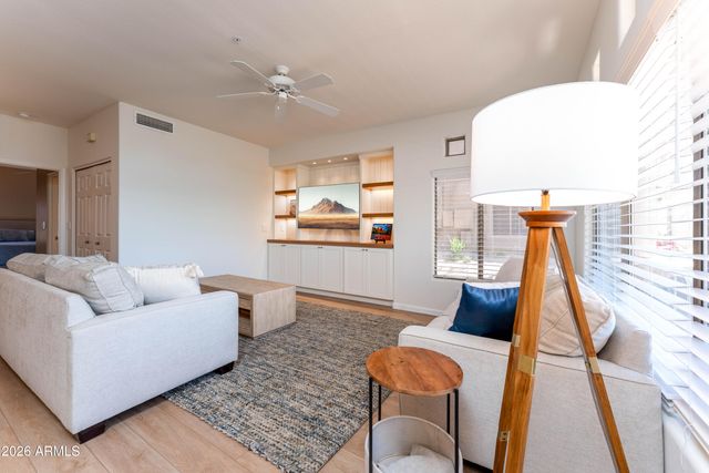 8880 E PARAISO Drive 118, Scottsdale, AZ 85255