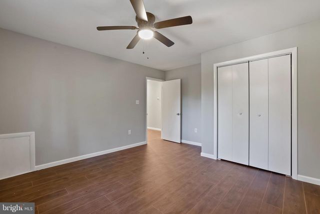 37 LAKESIDE DR, Greenbelt, MD 20770