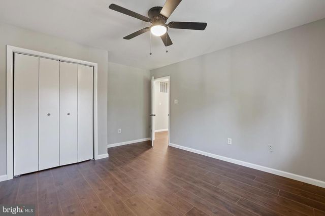 37 LAKESIDE DR, Greenbelt, MD 20770
