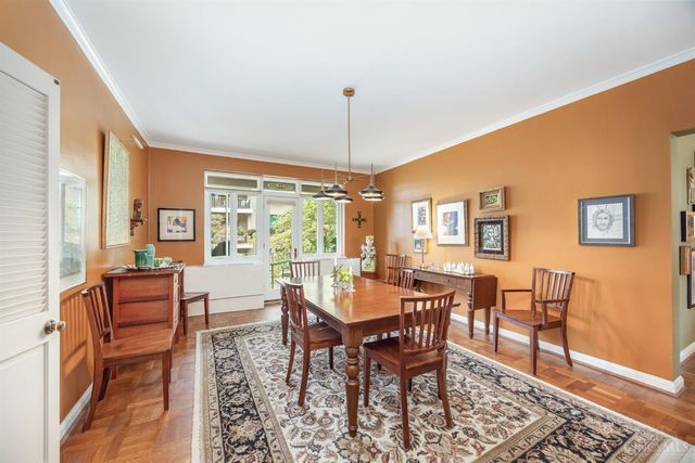 2374 Madison Road, Cincinnati, OH 45208