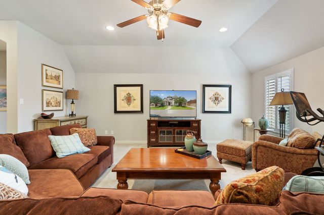 4681 Clydesdale Way, Carrollton, TX 75010