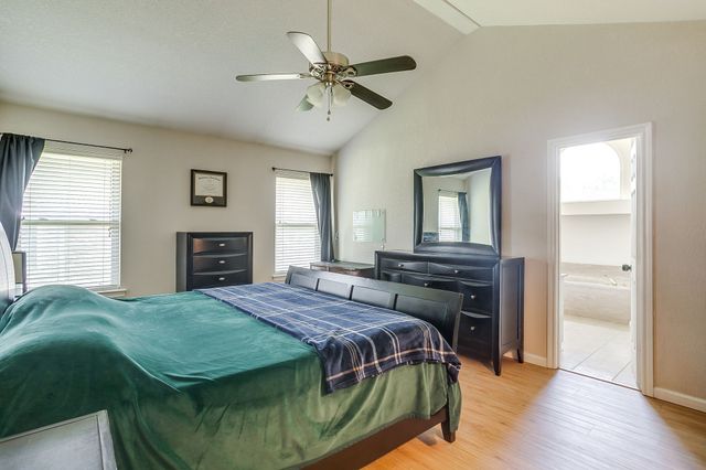 3425 Dorchester Drive, Bedford, TX 76021