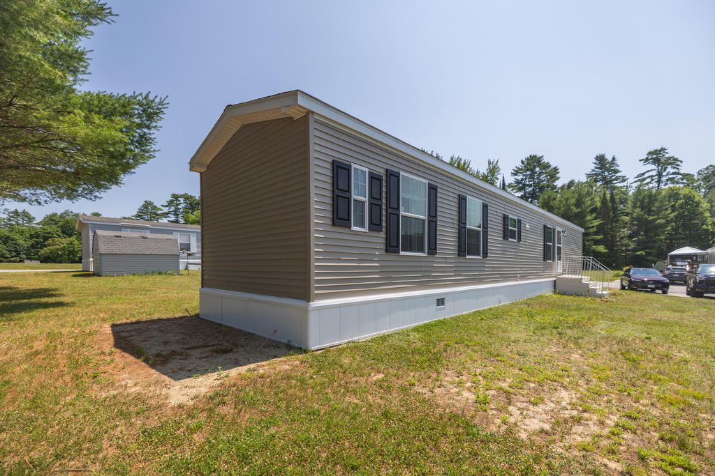 3 Tirrell Avenue, Mechanic Falls, ME 04256 — photo 5