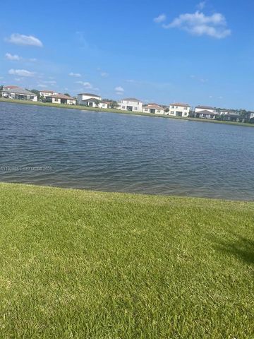 8376 NW Greenbank Cir, Port St. Lucie, FL 34987