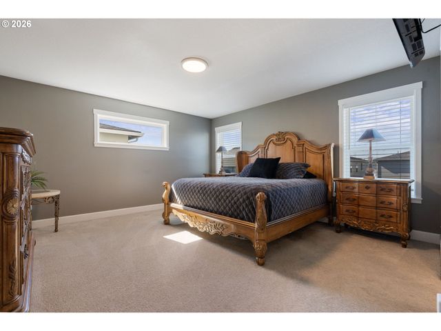 8008 Ne 172ND Ave, Vancouver, WA 98682