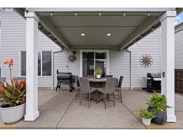 8008 Ne 172ND Ave, Vancouver, WA 98682