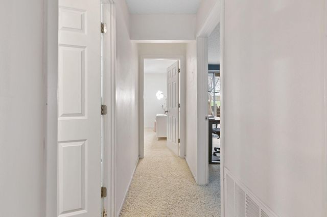 6328 Barrie Road 1A, Edina, MN 55435
