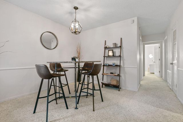 6328 Barrie Road 1A, Edina, MN 55435