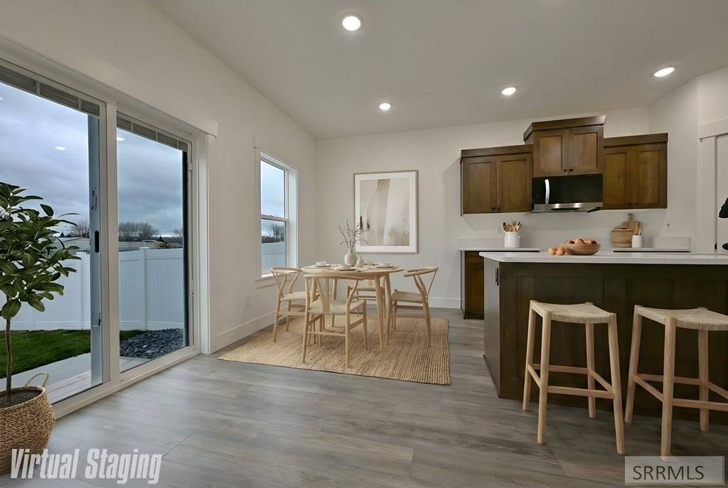 Image 6 of property listing at 4607 Kapono Court, Ammon, ID 83406