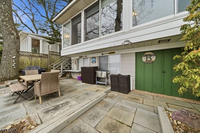 92 Cedar Lk, Denville Twp., NJ 07834