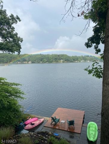 92 Cedar Lk, Denville Twp., NJ 07834