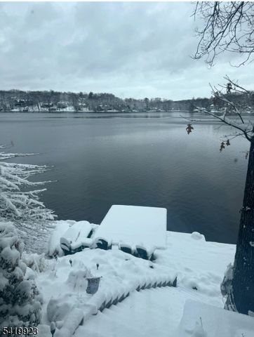 92 Cedar Lk, Denville Twp., NJ 07834