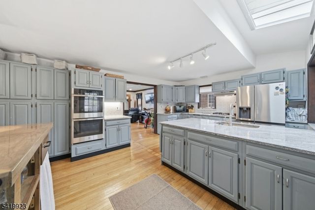 92 Cedar Lk, Denville Twp., NJ 07834