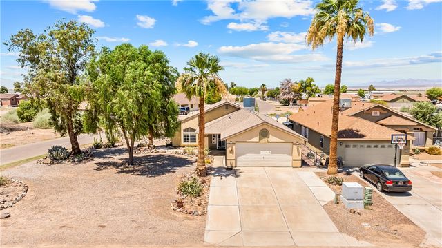 1951 E Oatman Place, Mohave Valley, AZ 86440