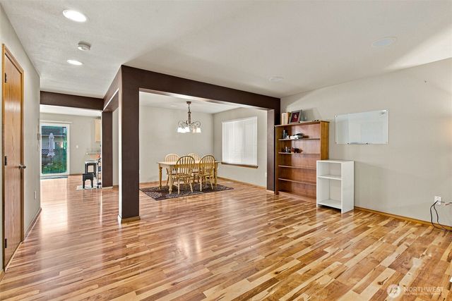 7024 Axis Street SE, Olympia, WA 98513