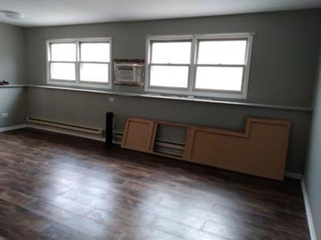 3301 Colgate Avenue 3301, Zion, IL 60099
