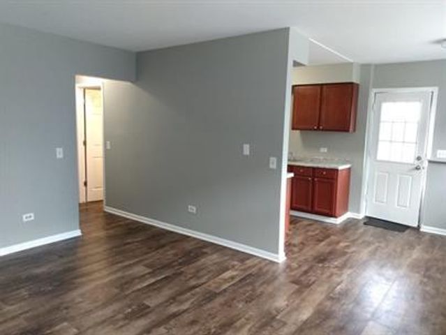 3301 Colgate Avenue 3301, Zion, IL 60099