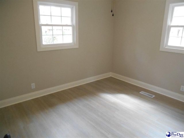 2005 McNeil, Florence, SC 29504
