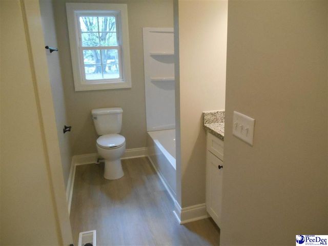 2005 McNeil, Florence, SC 29504