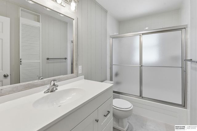 1204 W 15th Avenue, Bellevue, NE 68005