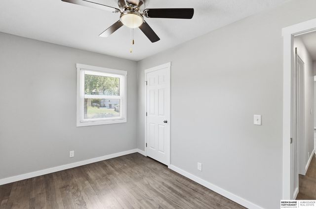 1204 W 15th Avenue, Bellevue, NE 68005