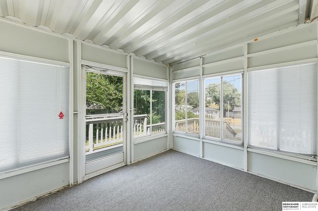 1204 W 15th Avenue, Bellevue, NE 68005