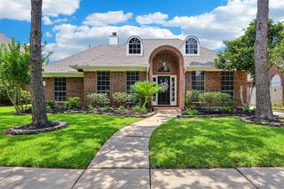 2217 Fairwater Park Drive, League City, TX 77573