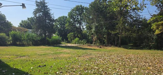 2726 W Washington Street, Denison, TX 75020