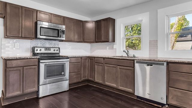 2726 W Washington Street, Denison, TX 75020