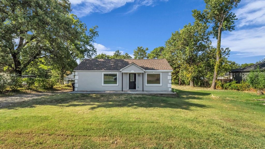 2726 W Washington Street, Denison, TX 75020