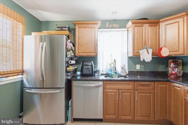 1116 IAGO AVE, Capitol Heights, MD 20743