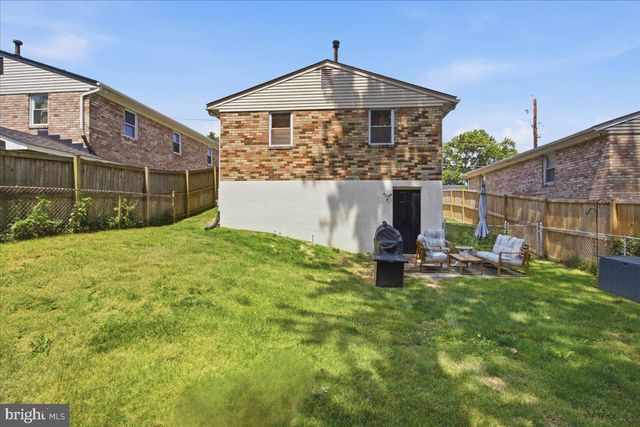 1116 IAGO AVE, Capitol Heights, MD 20743