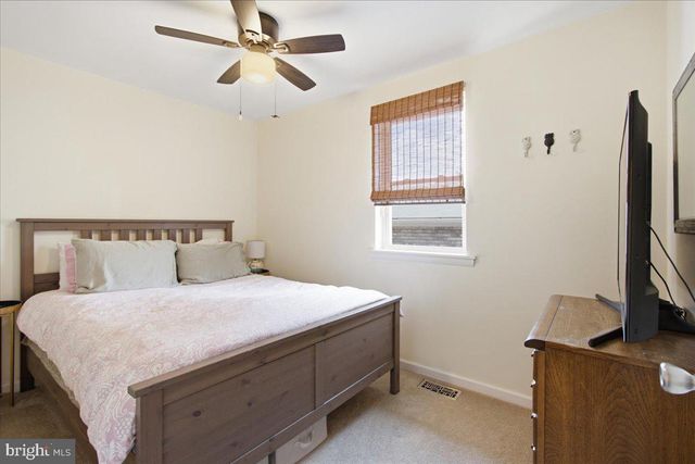 1116 IAGO AVE, Capitol Heights, MD 20743
